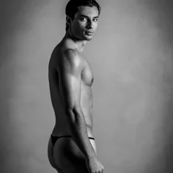 HOM Strings-String Temptation Plume Noir